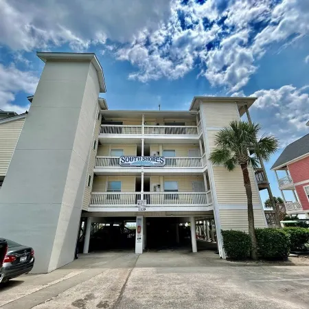 South Shores I 3 2 Bedroom Condo by RedAwning