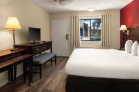 Bay Breeze Inn