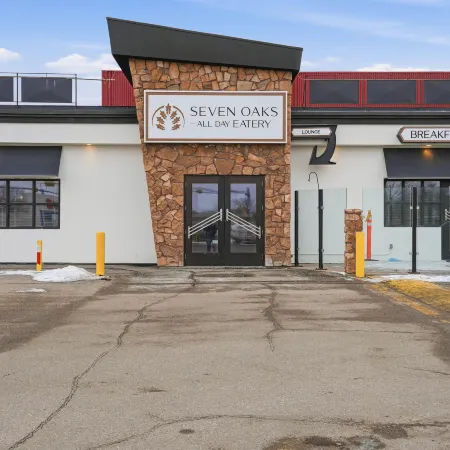 Seven Oaks Hotel Regina, SureStay Collection by Best Western