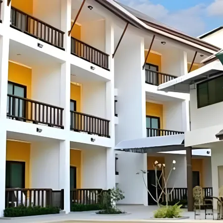 Krabi Cozy Place Отели рядом с достопримечательностью «Мемориал памяти жертв цунами»