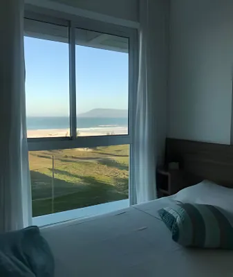 Flat Mandai - Cabo Frio - parking