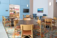 Hampton Inn & Suites Redding