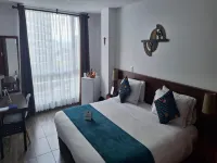 Hotel Casa Galvez - موقف سيارات