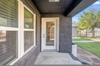 2-bedroom - Equipped Kitchen - Gated Parking - Condos