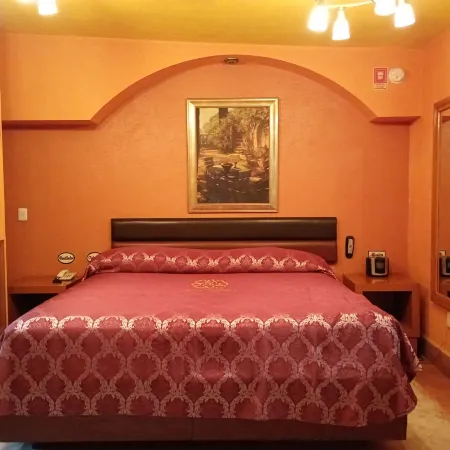 Hotel Real Azteca