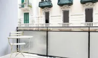 Barirooms - Cardassi Suites