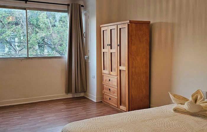 Wanderlust Hostel B & B