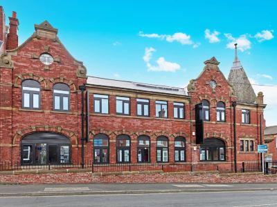 Perfect Booking 2 Bed Flat With Gym Cinema