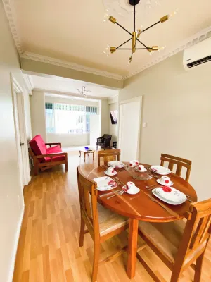 Stylish 1-bed Opposite Queens Park Savannah - Homestays