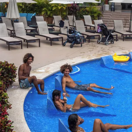 Spectacular 3 Bedroom Penthouse at Croc's Resort & Casino