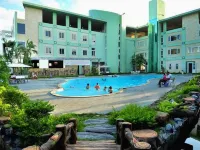Camela Hotel & Resort - Rooftop Pools