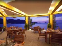 بينينسولا بيتش ريزورت Hotels near ميناء سنتربوينت