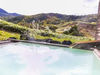 Manza Juraku All-Inclusive Hotel - Bãi đậu xe