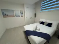 Pavilion Lakefront Luxe 3 Bdrm near Lake! - 3-Sterne