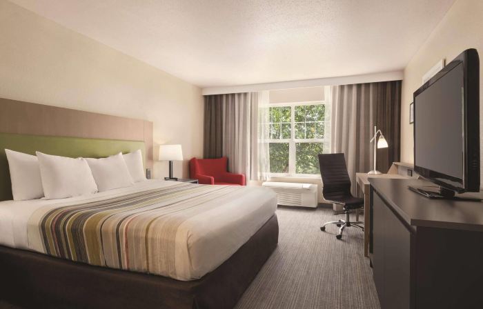 Country Inn & Suites by Radisson, Cottage Grove, MN