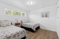 Coastal Cove Beach Bungalow! Beach Walks, Whale Watching, Agatha Hunting & More! - ビーチサイド