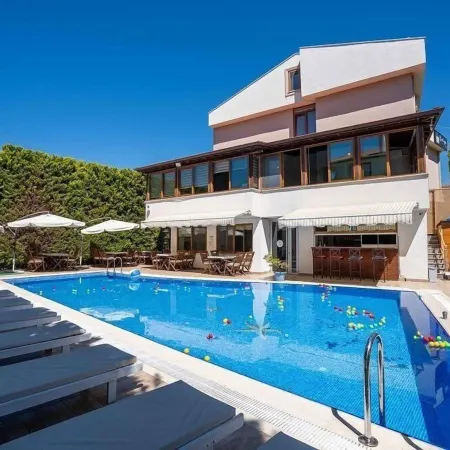 Cunda Giritlioğlu Otel Adult Only