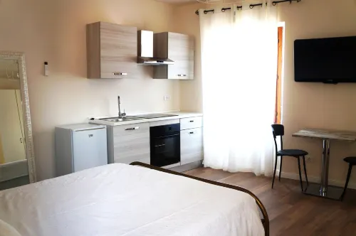 Franciacorta Inn Homestay - Homestays