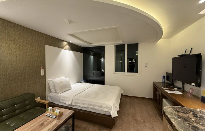 Gimcheon Stay Khan