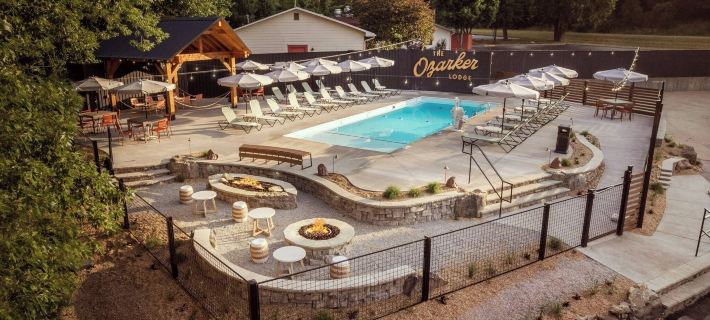 The Ozarker Lodge Ξενοδοχεία στην πόλη Taney County