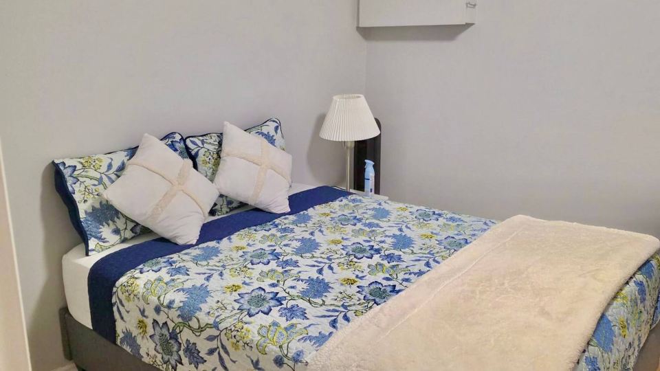 Comfortable 2-Bedroom Apartment in Laval, 2 Parking Spaces, Optional Car Ren