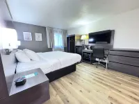 Quality Inn Spearfish I-90 - Pools