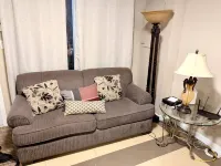 Bright & Comfortable 3-Bedroom Apartment, Free Parking, Near Spa Le Finlandais - Homestays