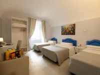 Hotel Priscilla Hoteles cerca de Grandes Almacenes La Rinascente