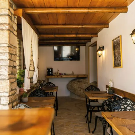 The Golden View Guesthouse