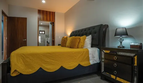 Beautiful New Condo Sea Breeze - Bjergudsigt