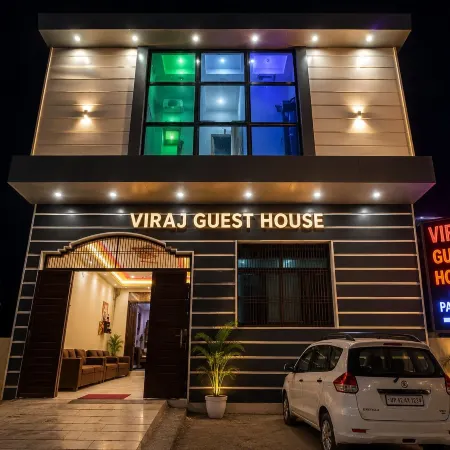 Hotel The Viraj Palace