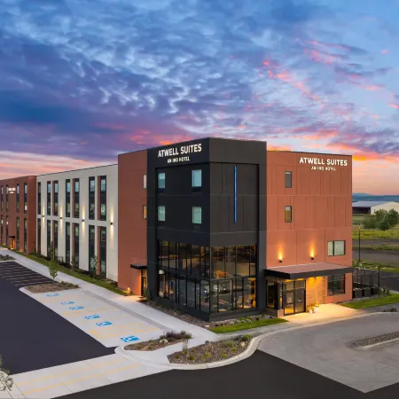 Atwell Suites Belgrade - Bozeman Airport by IHG