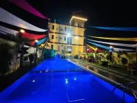 อีลิท สเตย์ โรงแรมและรีสอร์ต - ที่มีสระว่ายน้ำ