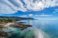 Hermanus Backpackers & Budget Accommodation - Pool