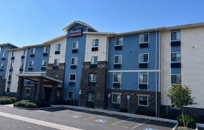 Executive Residency by Best Western Medford