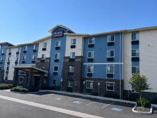 My Place Hotel-Medford, or - Family