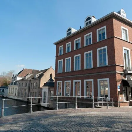 Canalview Hotel Ter Reien