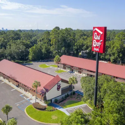 Red Roof Inn Tallahassee - University Hôtels à proximité de : Musée Grove