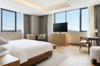 Four Points by Sheraton Elazig - bar