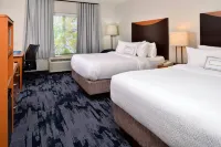 Fairfield Inn & Suites Beloit - parking