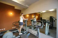 Admiral Park Hotel - gimnasio
