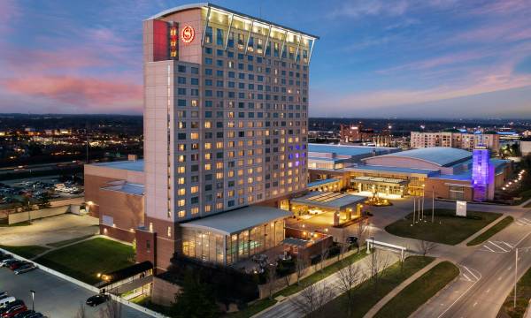 Sheraton Overland Park Hotel at the Convention Center