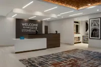 Hampton Inn by Hilton Winnipeg Downtown - 2 Sao