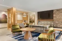 Fairfield Inn & Suites Boulder Longmont - parking