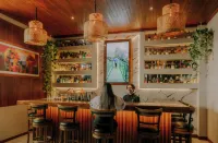 Ficus Sunset Suites - bar