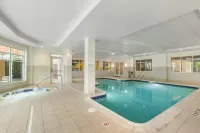 Hilton Garden Inn Atlanta Airport North - Pools