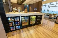 Hampton by Hilton Antofagasta - С баром
