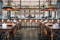 The Maven Hotel at Dairy Block - bar