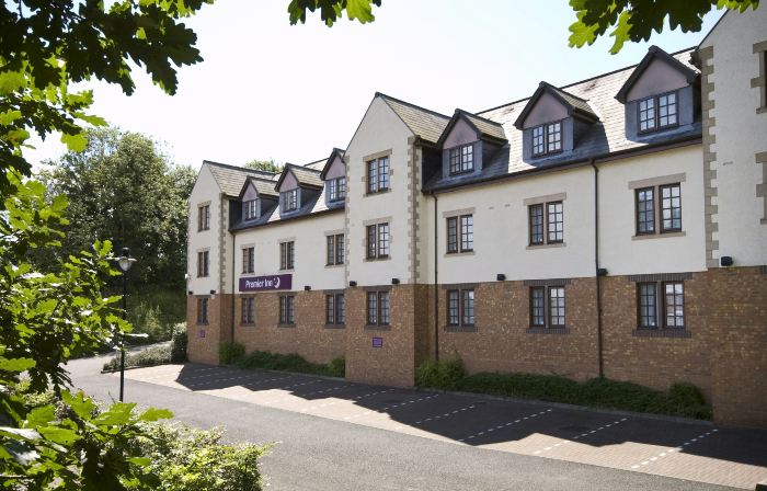 Premier Inn Glasgow (Bearsden)