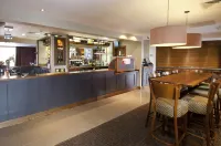 Premier Inn Stratford-Upon-Avon Waterways - 3-Star
